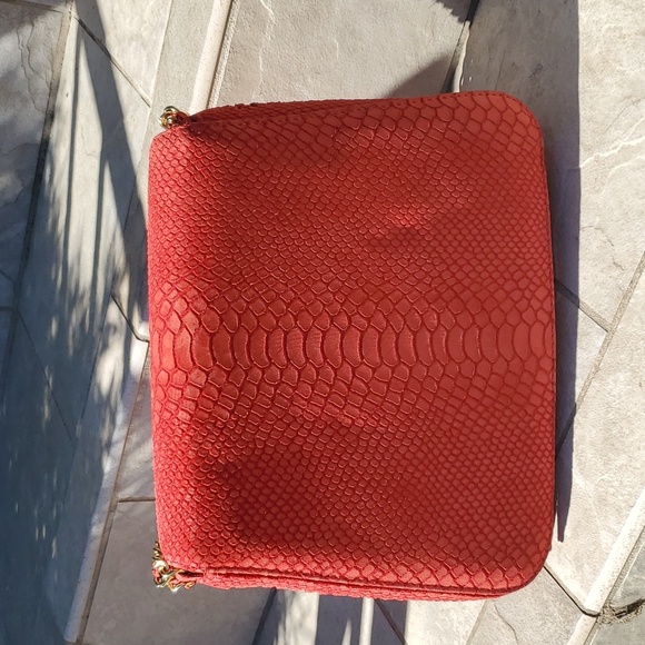 Cashhimi snake embossed suede bag - Picture 6 of 14